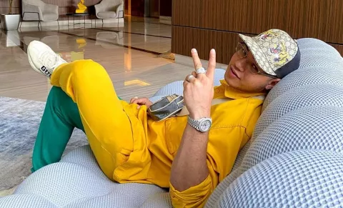'El Boza' se unió a Cali y El Dandee para presentar el tema ‘Por ella’