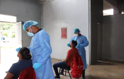 Panamá registra 371 casos nuevos de la covid-19; cifra se eleva a 457,037 casos