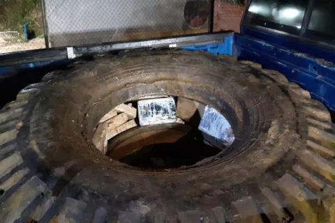 Decomisan 232 paquetes de droga en un vehículo en el punto de Control de Bayano