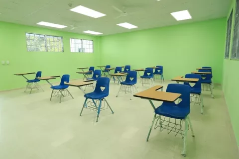 Pediatras afirman que el regreso a las aulas es 'impostergable' en Panamá