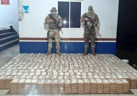 Senan decomisa más de tonelada y media de cocaína en Punta Burica