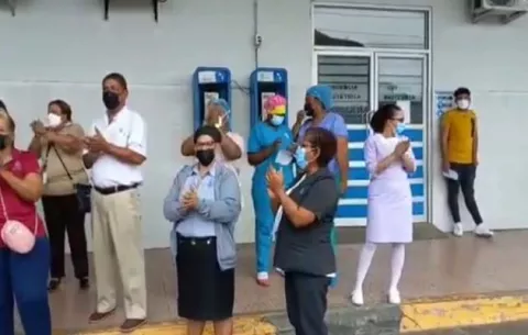 Buscan solución a la falta de elevadores en el complejo hospitalario Dr. Manuel Amador Guerrero