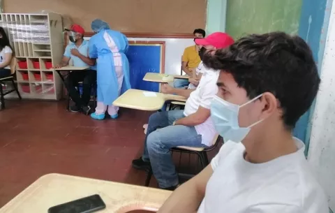 Minsa analiza próximas reaperturas tras disminución sostenida de casos de covid-19