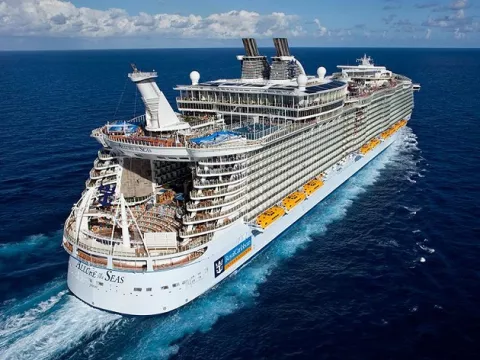 Crucero  Royal Caribbean zarpó para su primer viaje 
