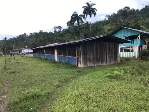 Comarca Ngäbe Buglé: escuelas en malas condiciones ponen en riesgo las clases 
