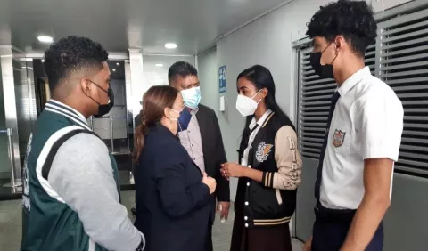 Ministerio de Educación propone que los graduandos asistan a las escuelas en septiembre