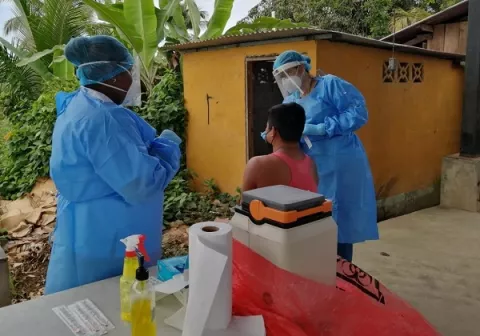 Panamá suma 8 muertes más y llega a 6,998 decesos por coronavirus