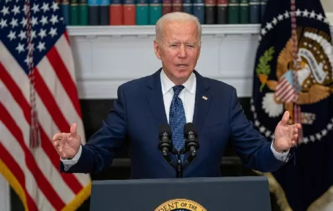 Joe Biden muestra flexibilidad sobre la fecha final de evacuación de Afganistán