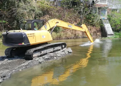 Varias comunidades de Los Santos estarán sin agua este 29 de agosto por trabajos eléctricos