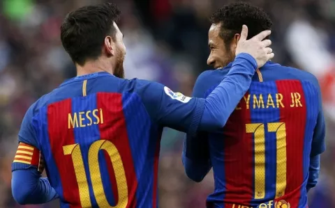 Neymar da la bienvenida a Messi al PSG: 'Juntos de nuevo'