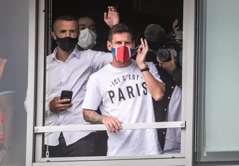 El PSG despliega su alfombra roja para Messi