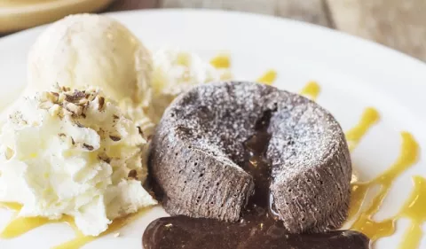 'Molten Chocolate Cake': Versiones sobre el origen de este postre