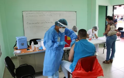 De cada 200 hospitalizados con covid-19 en Panamá, 199 no se han vacunado