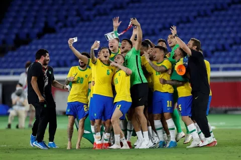 Brasil derrota a España y asegura su segunda medalla de oro olímpica consecutiva