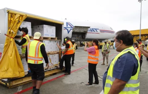 Panamá sobrepasa el millón de vacunas de Pfizer contra la covid-19 recibidas en agosto