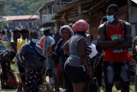 Panamá convoca reunión regional para abordar creciente ola migratoria