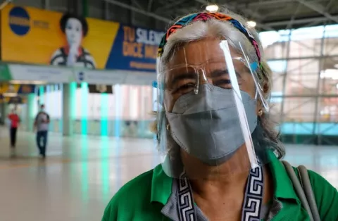 Covid-19: Minsa recuerda que la pantalla facial debe cubrir ojos, nariz y boca