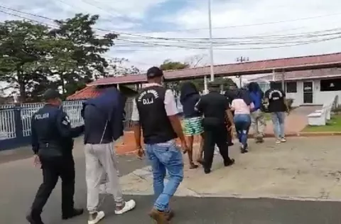 Operativo 'Praderas' logra la captura de siete hombres y una mujer en La Chorrera