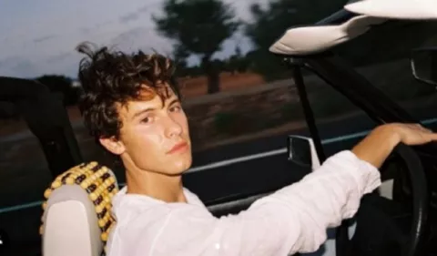 Shawn Mendes presenta su sencillo 'Summer of love'