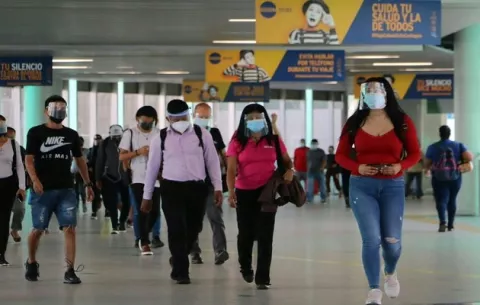 ¿Qué factores han incidido en que la variante delta no golpeé con fuerza a Panamá?