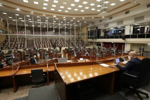Diputados presentan más de un centenar de anteproyectos de ley en dos meses