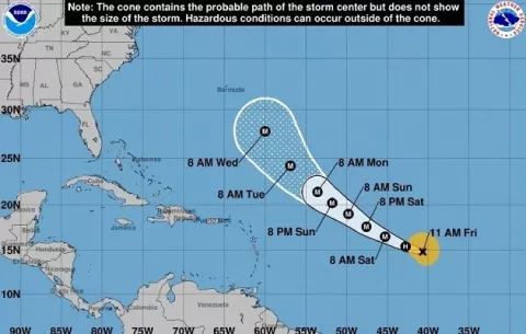 Larry se convirtió este viernes en un huracán de categoría 2 y continuará fortaleciéndose