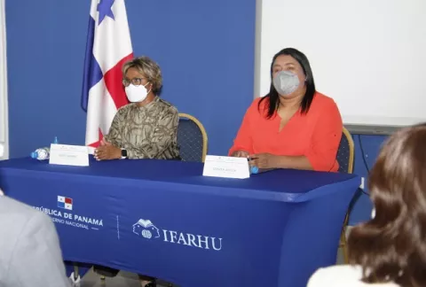 Minsa e Ifarhu anuncian concurso de becas para estudiar medicina