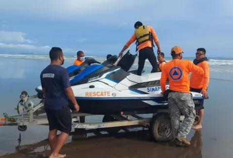 Tres víctimas por inmersión este domingo en playas La Barqueta y Las Lajas en Chiriquí