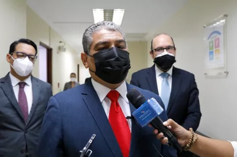 Código QR no comparte información privilegiada o expediente clínico de los pacientes
