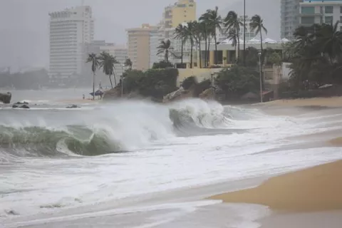 Una onda tropical en el Golfo de México podría convertirse en tormenta