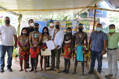 Gobierno Nacional aprueba invertir cerca de un millón de dólares para mejorar los servicios de salud en Unión Chocó