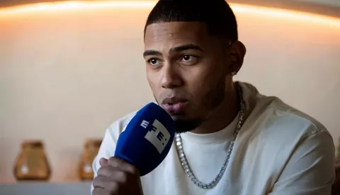 Myke Towers: "Mi música seguirá sonando incluso cuando yo muera"