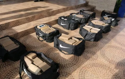 En operación conjunta incautan 376 paquetes de droga en un puerto en Panamá Oeste