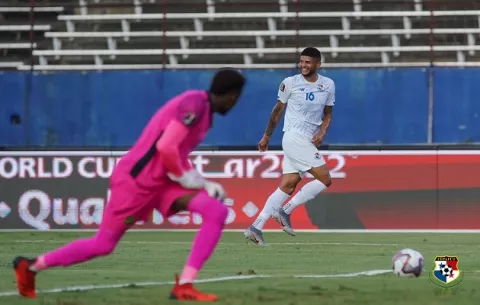 Panamá saca tres puntos en su visita a Jamaica en la segunda fecha del Octagonal