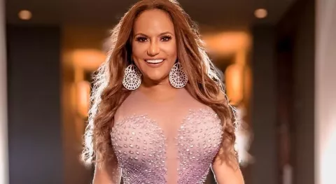 Sandra Sandoval sobre el tatuaje de su rostro que se hizo un seguidor: 'Está para asustar a un chiquillo que no quiera dormir'