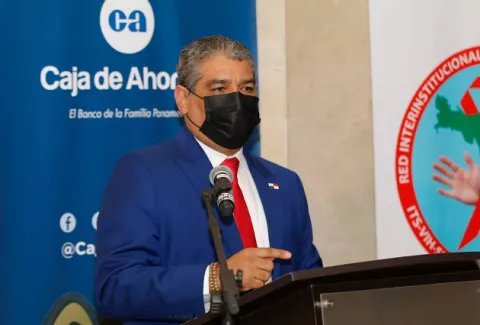 Covid-19: Pacientes con VIH son parte de la población a vacunar con una tercera dosis