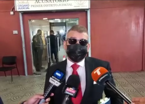 Caso pinchazos telefónicos: Sidney Sittón afirma que fiscales están noqueados de pie