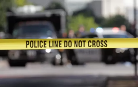 Dos muertos y 12 heridos en un tiroteo en supermercado en Tennessee