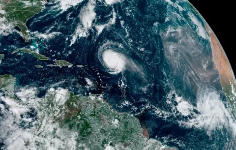 Se forma la depresión tropical 20 en el Atlántico y hoy mismo será tormenta
