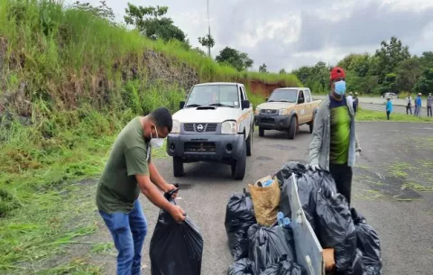 Recogen más de 200 toneladas de basura a lo largo de la vía Interamericana 