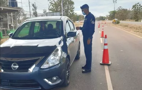 Unas 173 boletas aplican durante el fin de semana a conductores en Los Santos