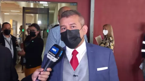 Caso Pinchazos: Defensa de Ricardo Martinelli cuestiona 'pérdida de memoria' de José Luis Varela