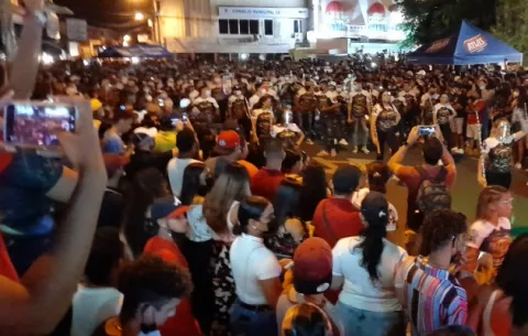 Dianas en el distrito de Chitré contaban con autorización y aforo de 100%