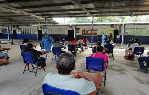 Colón registra una leve disminución en los casos de covid-19
