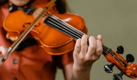 Concluye la primera ronda del 'Concurso Nacional de Violín Infantil y Juvenil Helena de Kitras'