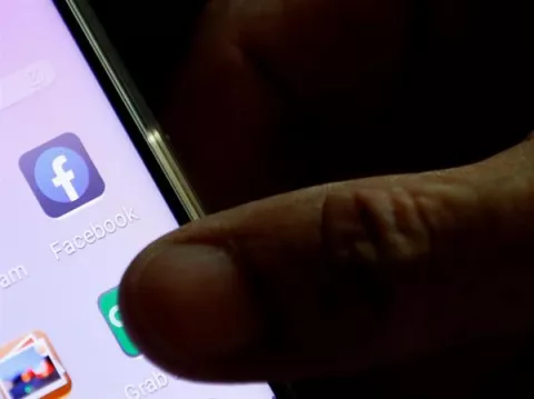 Los usuarios con varias cuentas son un problema 'muy prevalente' en Facebook