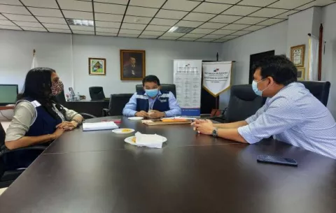 Autoridades herreranas se reúnen con la Defensoría del Pueblo para agilizar la solución de conflictos