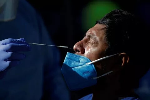 Covid-19: Centros habilitados para tomas de hisopados permanecen abiertos