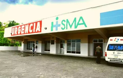 Personal sanitario del Hospital San Miguel Arcángel mantiene paro; no logran acuerdo con el Minsa