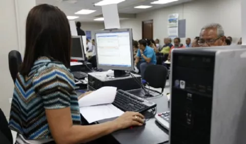 Federación de Servidores Públicos se opone a que prima de antigüedad se pague mediante bonos